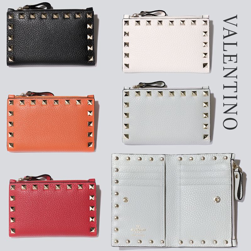 関税負担なし☆VALENTINO ロックスタッズ 付きカードホルダー 関税負担なし☆VALENTINO ロックスタッズ 付きカードホルダー