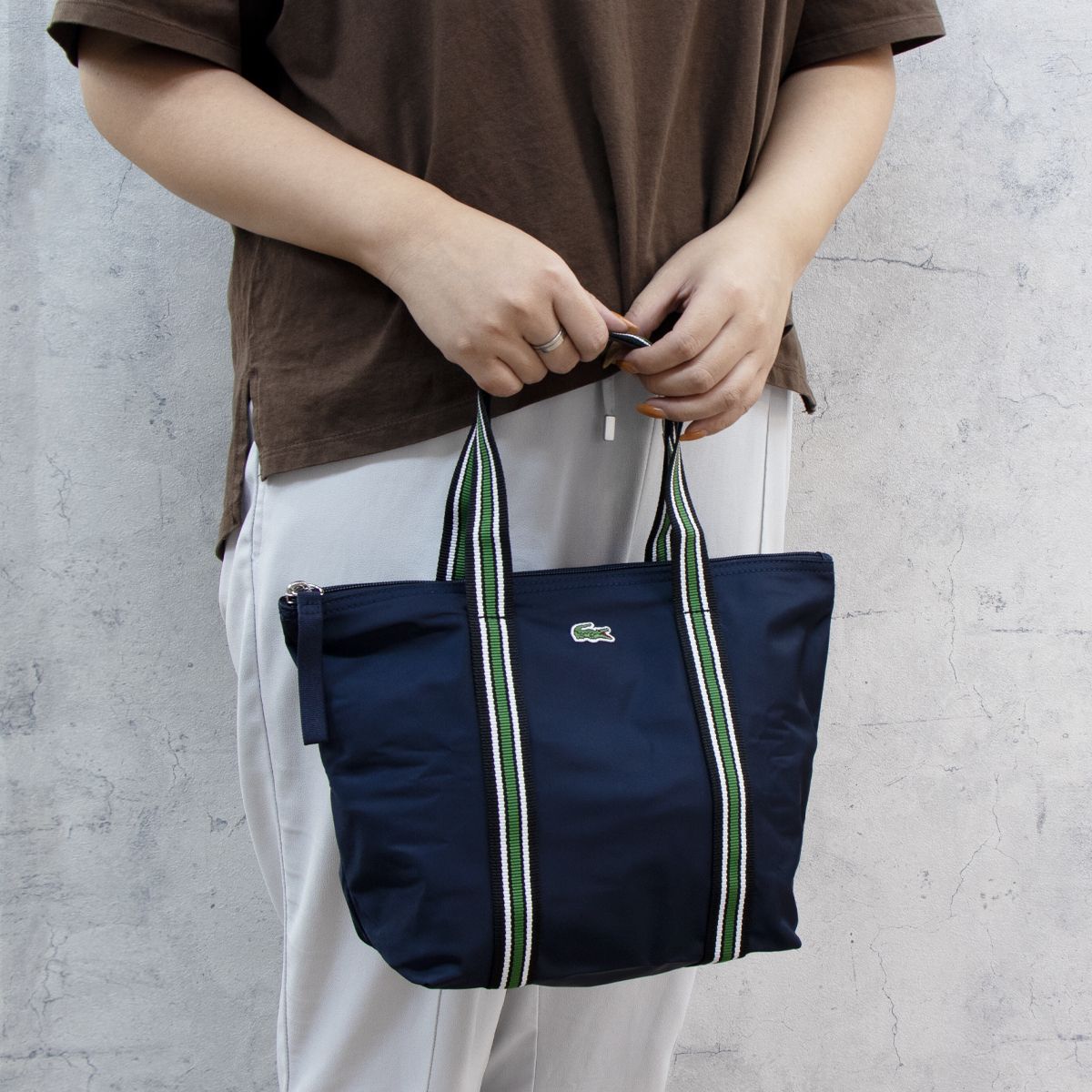 上品 Lacoste x A.P.C. リサイクルコットン鹿の子地縦型トートバッグ