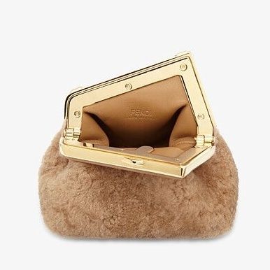 大人気】FENDI ナノ フェンディ ファースト チャーム (FENDI/バッグ ...