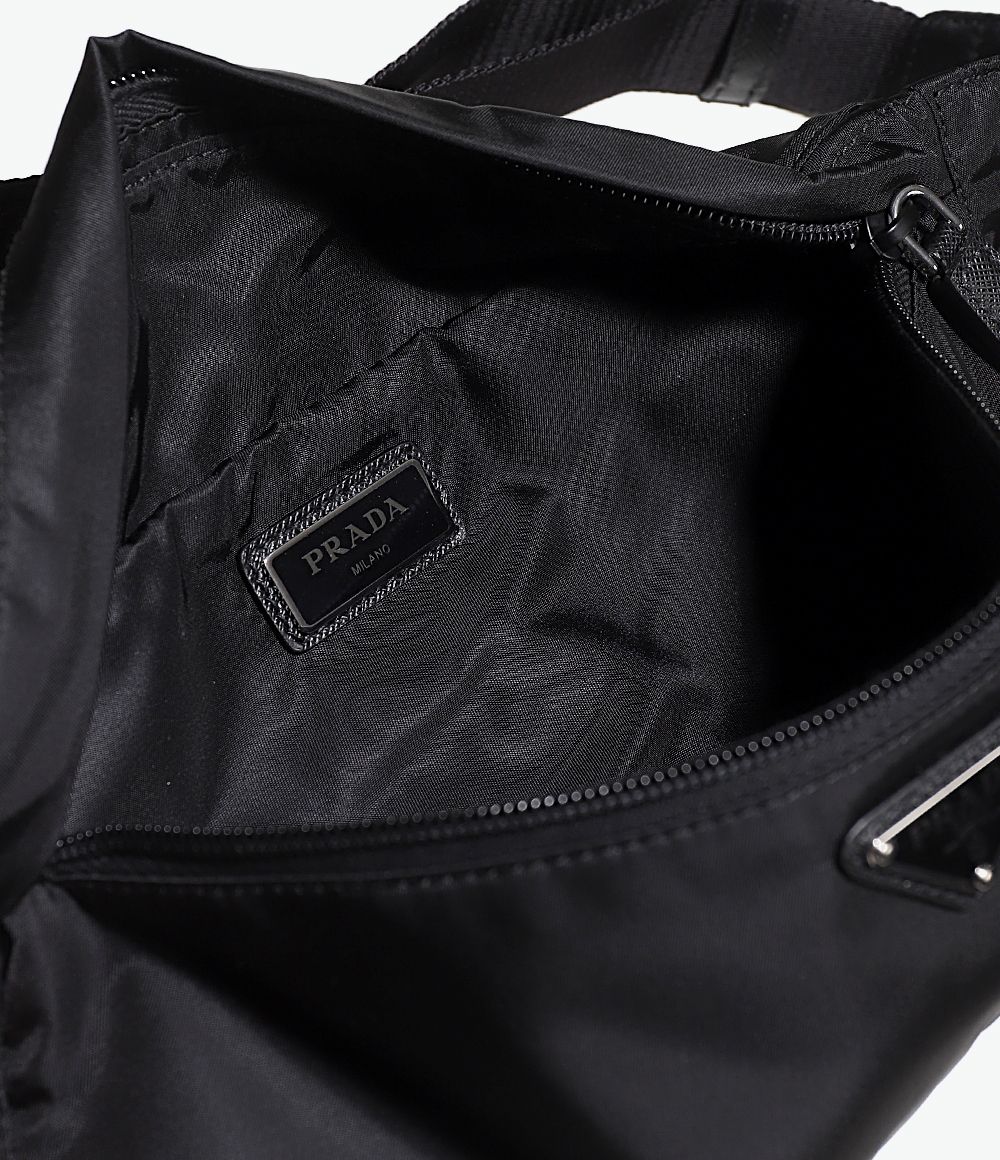 関税負担なし PRADA Re Nylon xサフィアーノレザー ベルトバッグ 関税負担なし PRADA Re Nylon xサフィアーノレザー ベルトバッグ