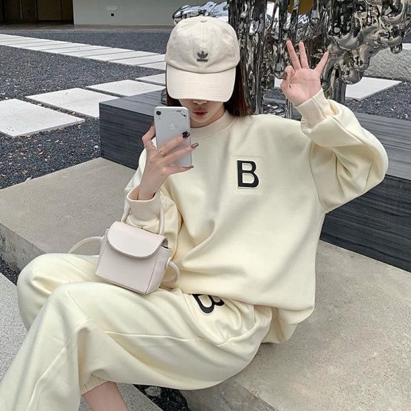 スウェット セットアップ レディース 韓国 ファッション