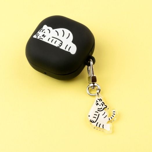 65%OFF【送料無料】 1 とら 苺 キーホルダー チャーム タイガー 可愛い