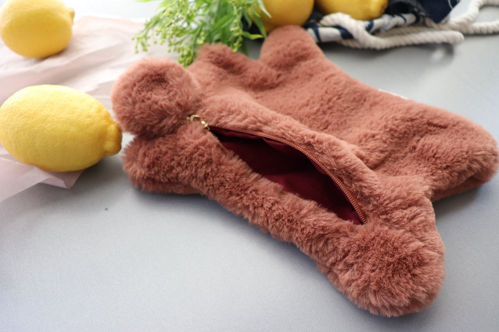 韓国人気♡【Hozumi】Walking bear Pouch ポーチ 韓国人気♡【Hozumi】Walking bear Pouch ポーチ (hozumi/ポーチ