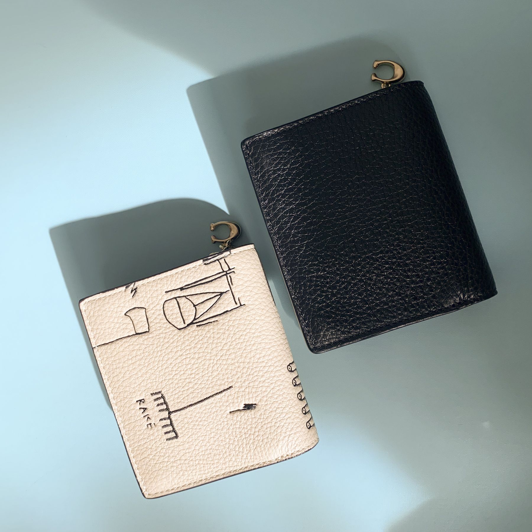 COACH x バスキア】○限定コラボ○アート作品○コンパクト財布 (Coach COACH x バスキア】○限定コラボ○アート作品○コンパクト財布 (Coach