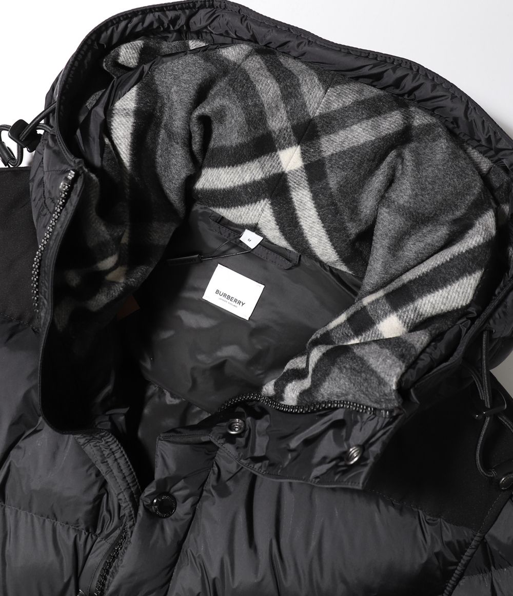 関税負担なし Burberry Detachable Sleeve Hooded Puffer Jacket 関税負担なし Burberry Detachable Sleeve Hooded Puffer Jacket