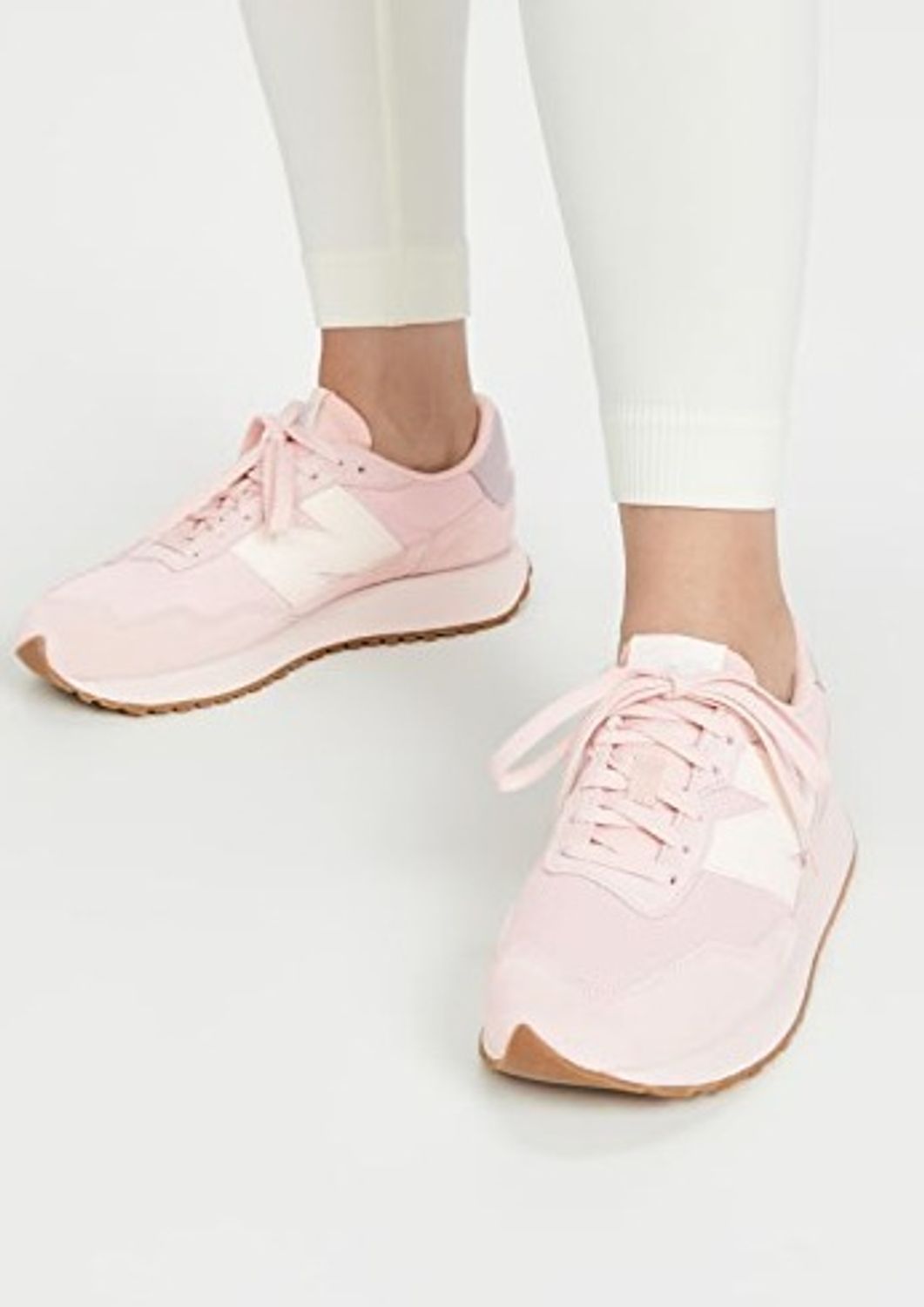 激可愛い 絶対おすすめ New Balance 237 オイスターピンク New Balance スニーカー New Balance Buyma