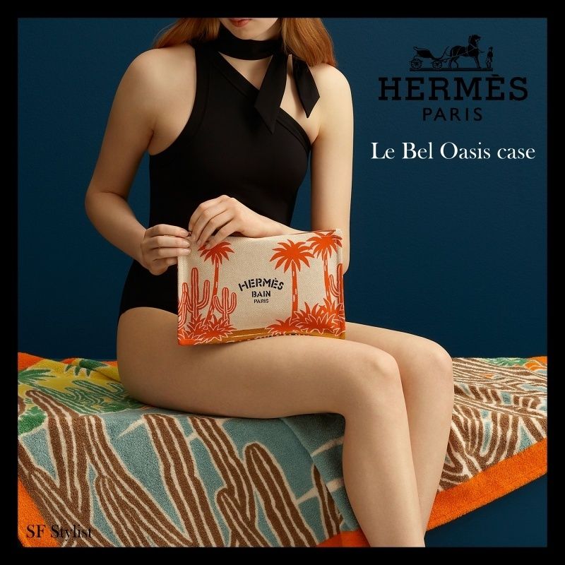 HERMES☆ロゴ入りでオシャレなオアシスモチーフ化粧ポーチ海 (HERMES HERMES☆ロゴ入りでオシャレなオアシスモチーフ化粧ポーチ海 (HERMES