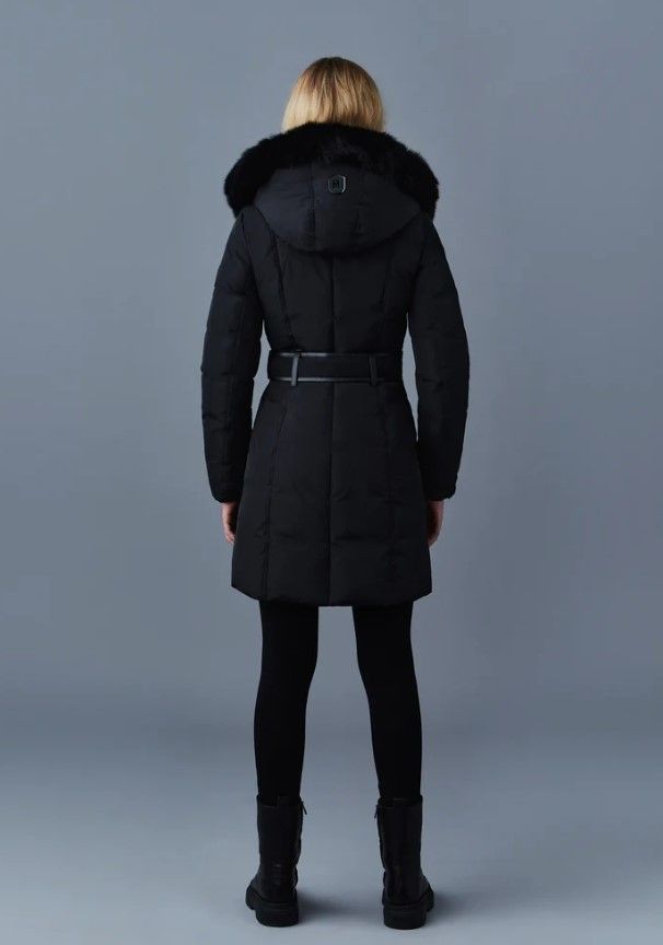 【MACKAGE】 人気モデルKAYダウンコート ブルーフォックスファー MACKAGE】 人気モデルKAYダウンコート ブルーフォックスファー