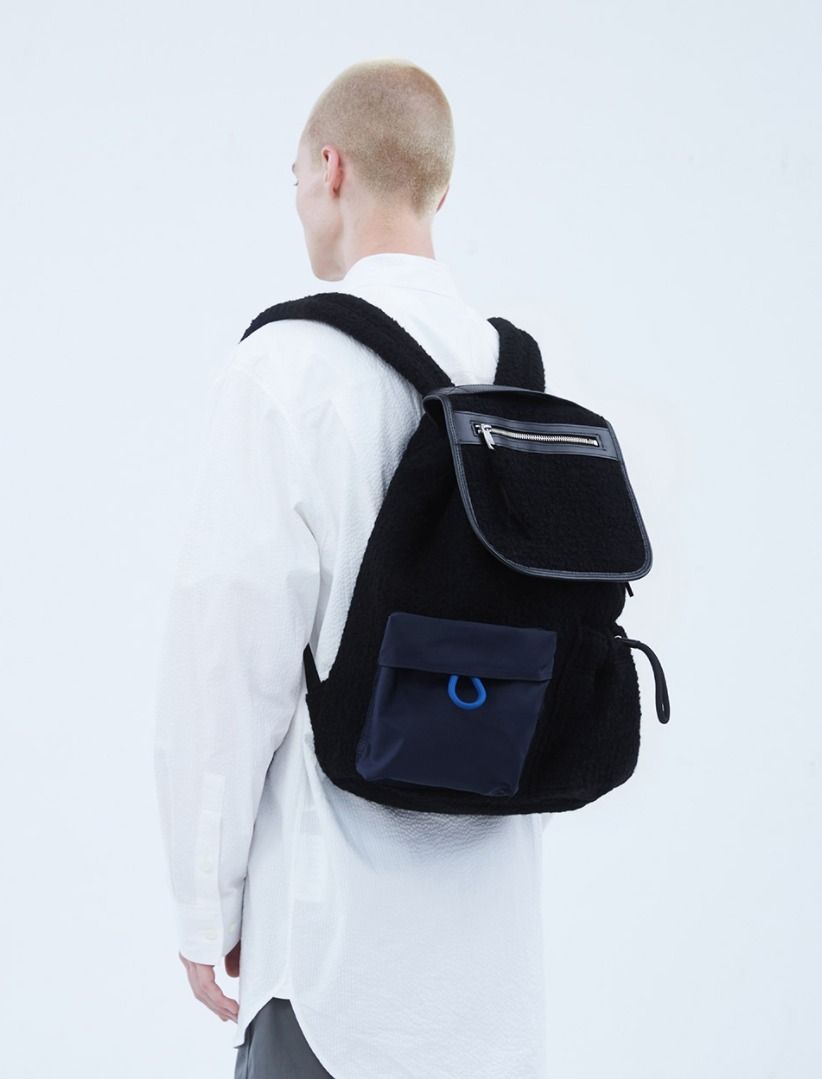 ☆韓国の人気☆【ADERERROR】☆Conrad backpac.k☆バックパック ☆韓国の人気☆【ADERERROR】☆Conrad backpac.k☆バックパック