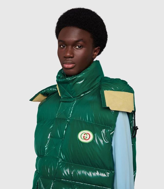 21AW GUCCIグッチ インターロッキングGパッチダウンベスト (GUCCI 人気ショップ GUCCI 21AW グッチ ニット ウール インターロッキングG リバーシブル ニット/セーター