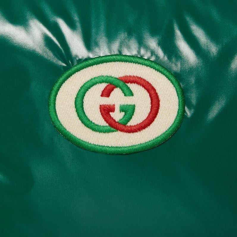 21AW GUCCIグッチ インターロッキングGパッチダウンベスト (GUCCI 人気ショップ GUCCI 21AW グッチ ニット ウール インターロッキングG リバーシブル ニット/セーター