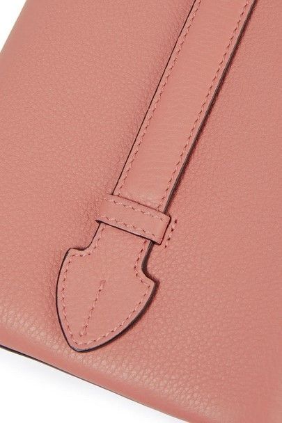【関税送料込】BURBERRY ぺブル加工レザー クラッチ 関税送料込】BURBERRY ぺブル加工レザー クラッチ (Burberry