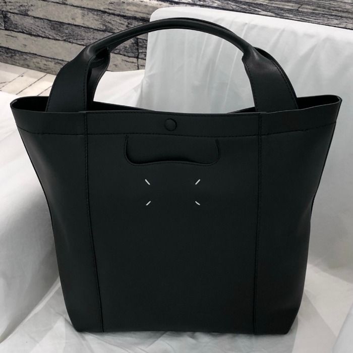 マルジェラ トートバッグ ラージ ハンドバッグ 4ステッチ ロゴ (Maison マルジェラ トートバッグ ラージ ハンドバッグ 4ステッチ ロゴ (Maison