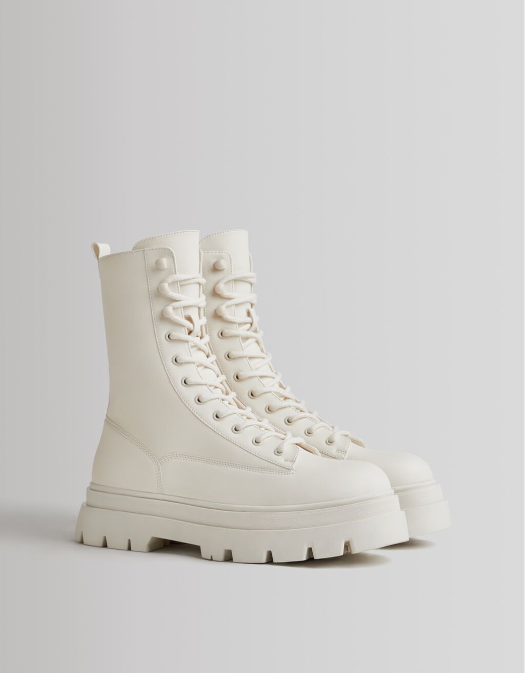 NEW Men's Bershka☆ホワイト レースアップブーツ (Bershka/ブーツ NEW Men's Bershka☆ホワイト レースアップブーツ (Bershka/ブーツ