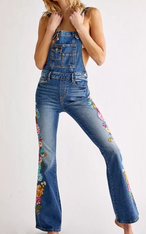 Freepeople 花刺繍デニムオーバーオール Freepeople 花刺繍デニムオーバーオール