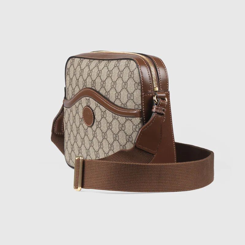 GUCCI☆インターロッキングG付き メッセンジャーバッグ すぐ届く GUCCI☆インターロッキングG付き メッセンジャーバッグ すぐ届く
