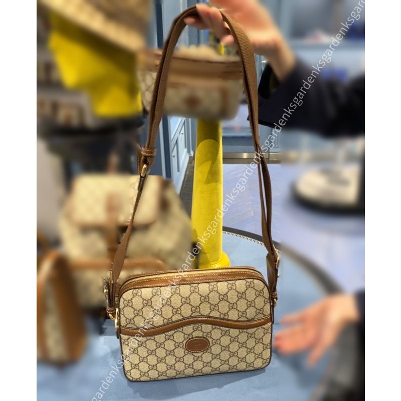 GUCCI☆インターロッキングG付き メッセンジャーバッグ すぐ届く GUCCI☆インターロッキングG付き メッセンジャーバッグ すぐ届く