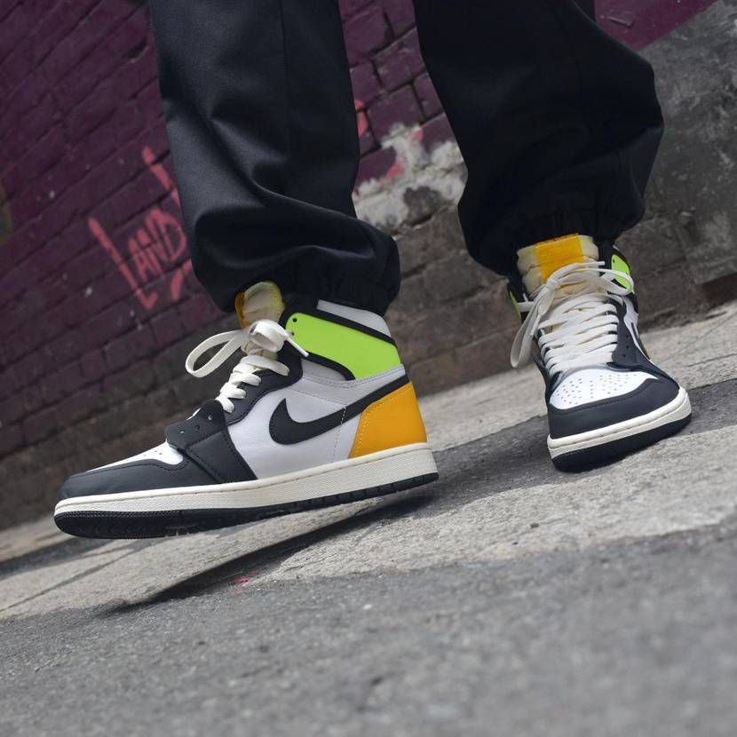 ◇希少◇大人気◇NIKE◇ AIR JORDAN 1 HIGH OG