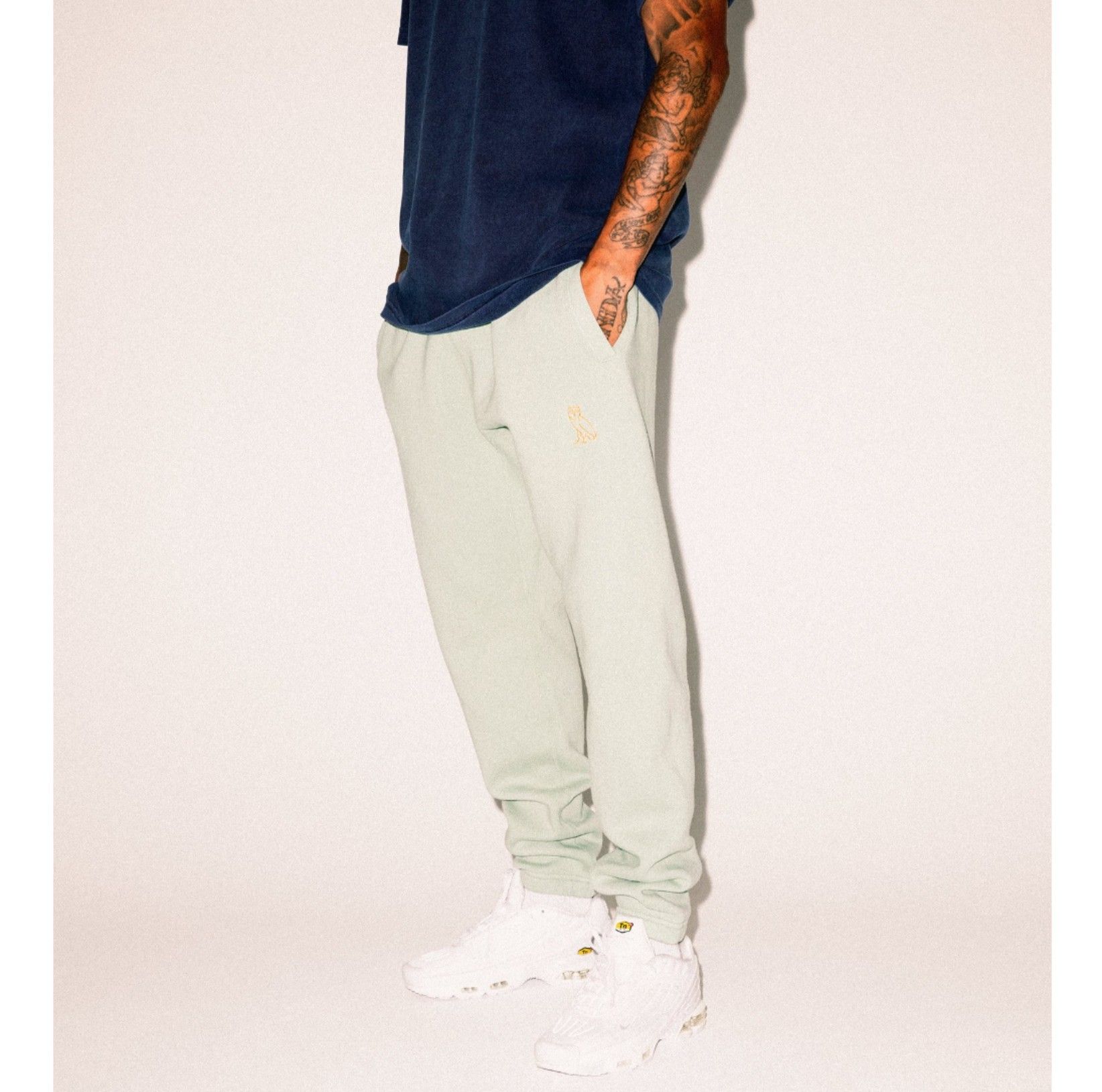 ☆人気Drake監修☆【OCTOBER'S VERY OWN】GARMENT DYE SWEATPANT ...