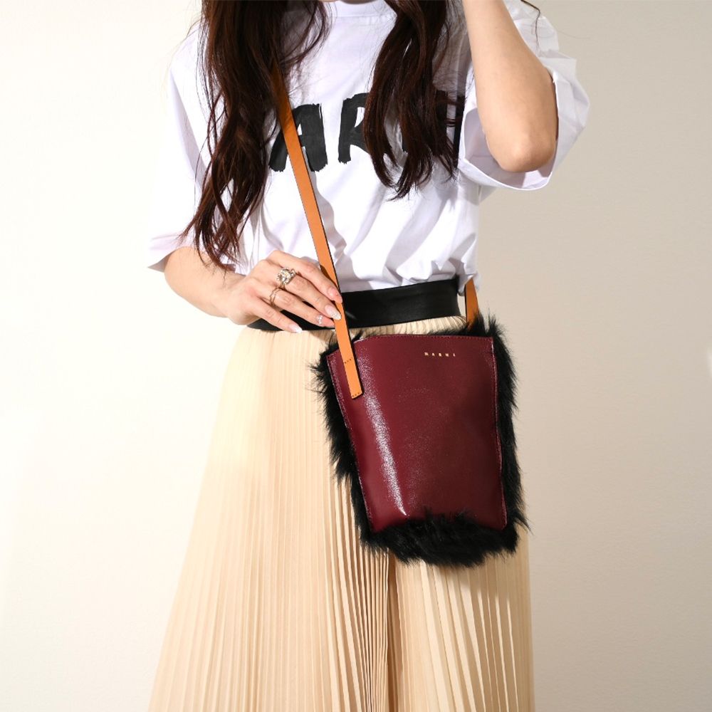 国内即発】MARNI MUSEO NANO フォックスファー ショルダーBAG (MARNI