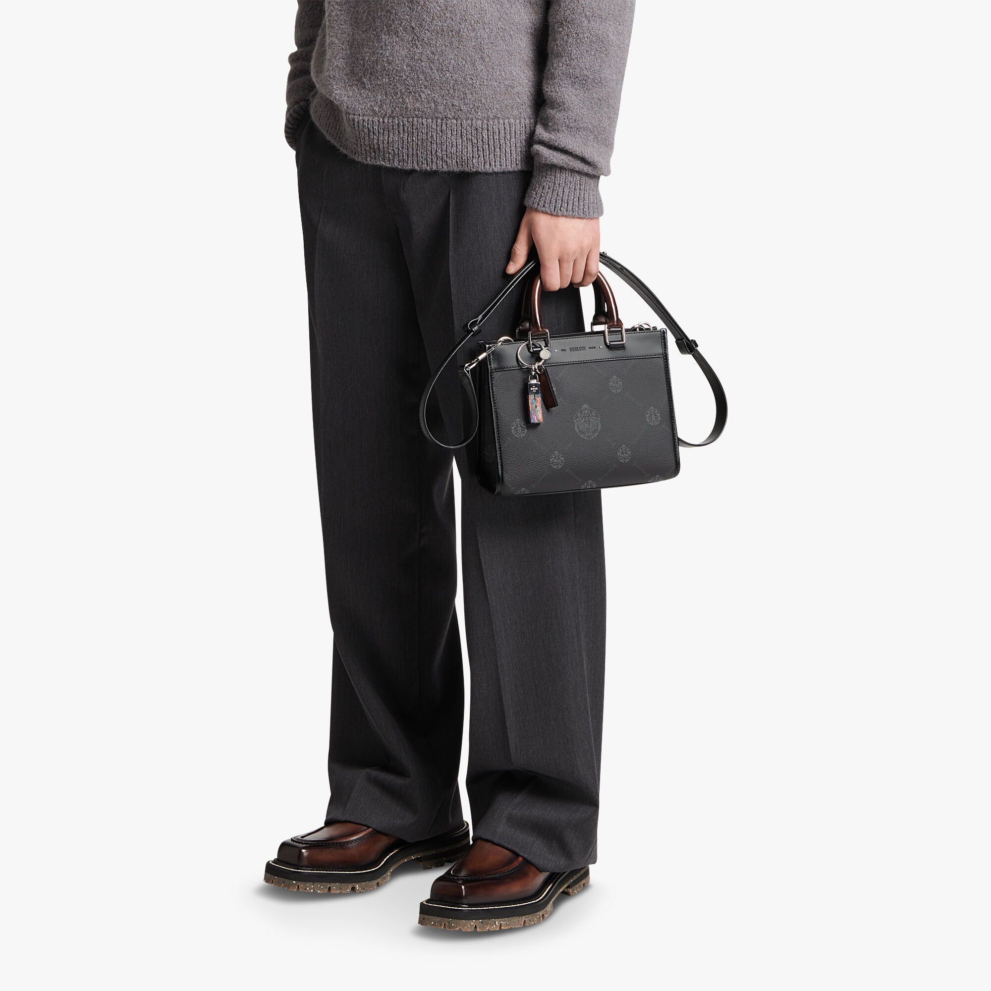 BERLUTI】ウリス ガリバー キャンバス メッセンジャー バック (Berluti BERLUTI】ウリス ガリバー キャンバス メッセンジャー バック (Berluti