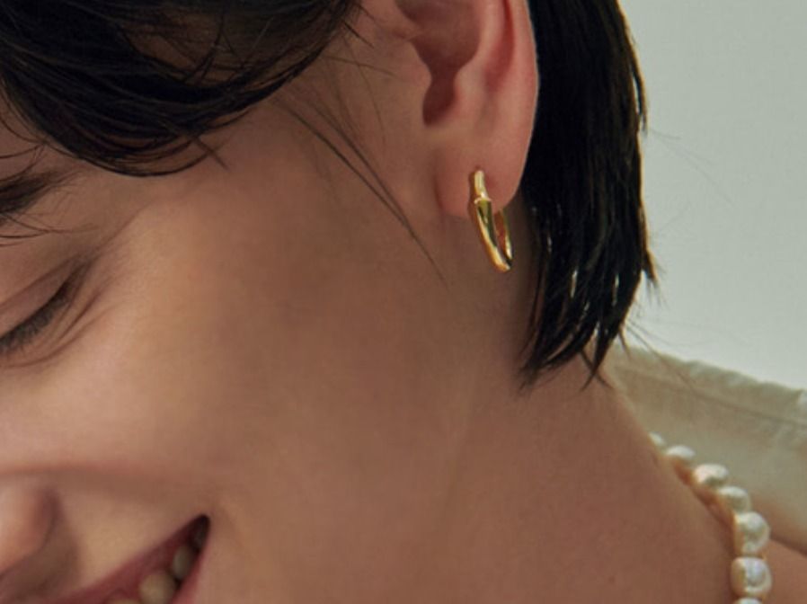 【HERADI】BTS JIMIN 着用★ 'WAVE'060EARRING ★正規品★ ☆BTSジミン着用☆【heradi】☆'Wave'060Earrin.g☆ピアス