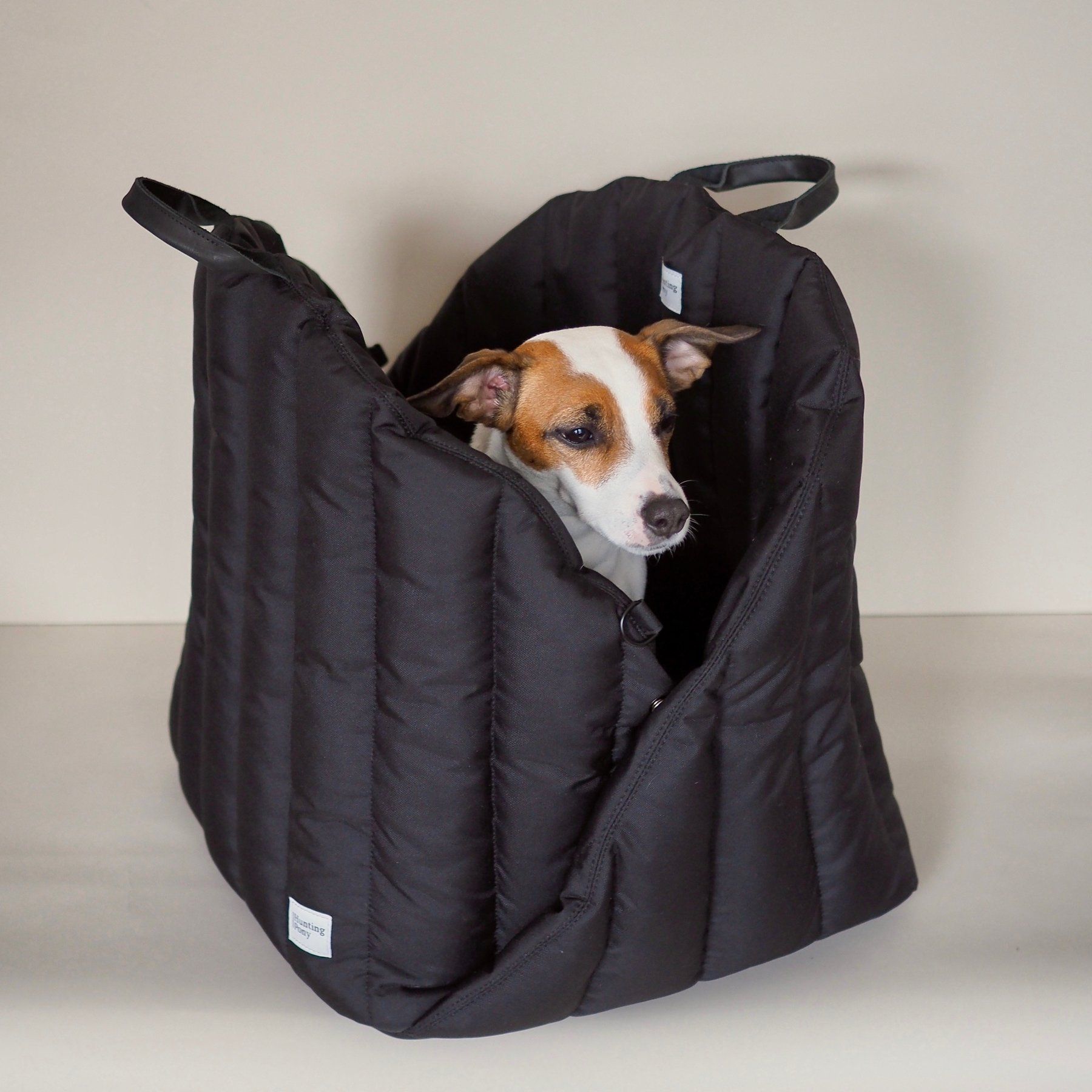 − Hunting Pony − 犬用キャリーバック カーシート − Hunting Pony − 犬用キャリーバック カーシート