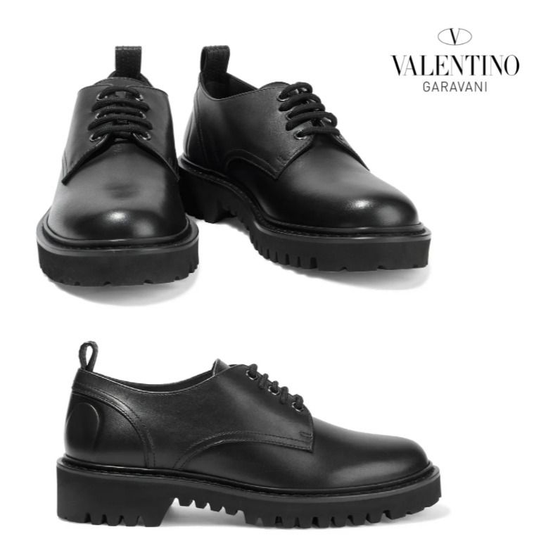☆ Valentino Garavani ☆ レザー ブローグシューズ♪Black (VALENTINO 割引 valentino オックスフォードシューズ ローファー/革靴