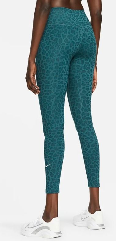 ヒョウ柄☆最新レギンス話題沸騰中Nike Dri-FIT One☆選べる4色 (Nike ...