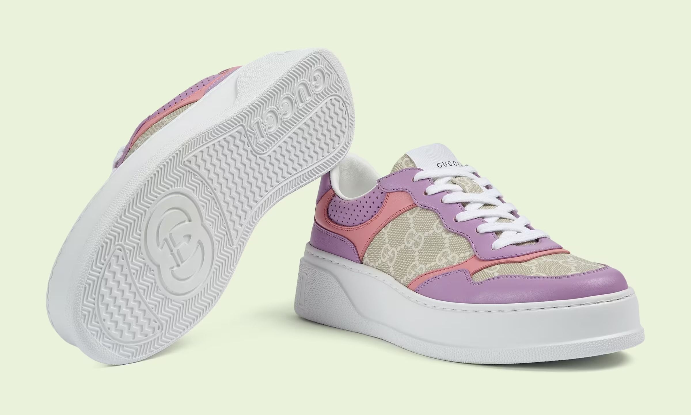 グッチ】GGエンボスレザーレトロチャンキースニーカー☆670408 (GUCCI ...