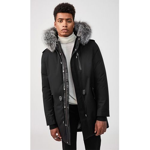 大人気 Mackageマッカージュ MORITZ フード付きダウンパーカー 大人気 Mackageマッカージュ MORITZ フード付きダウンパーカー