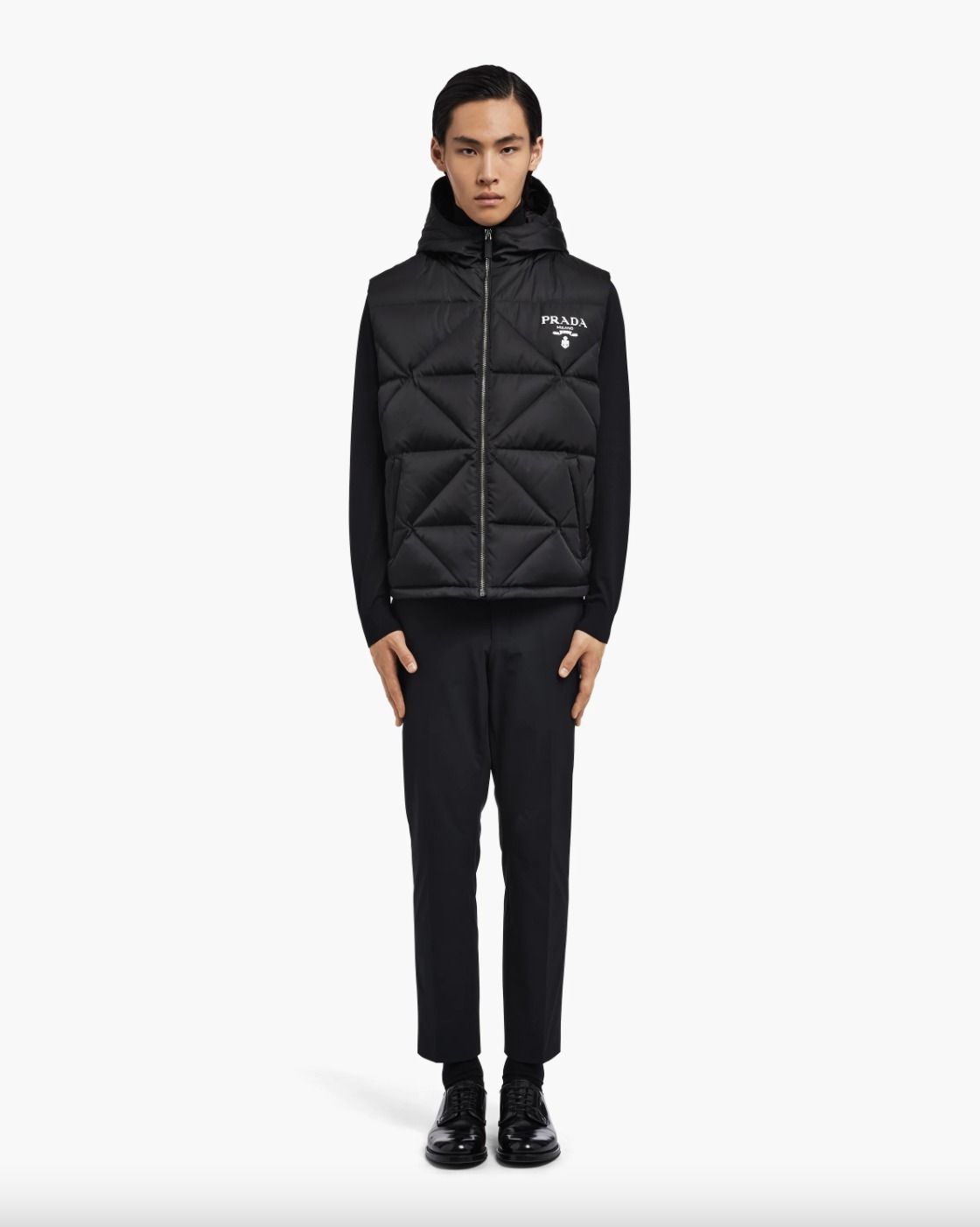 PRADA Re-Nylon ロゴ キルティング ダウンベスト 直営店買付