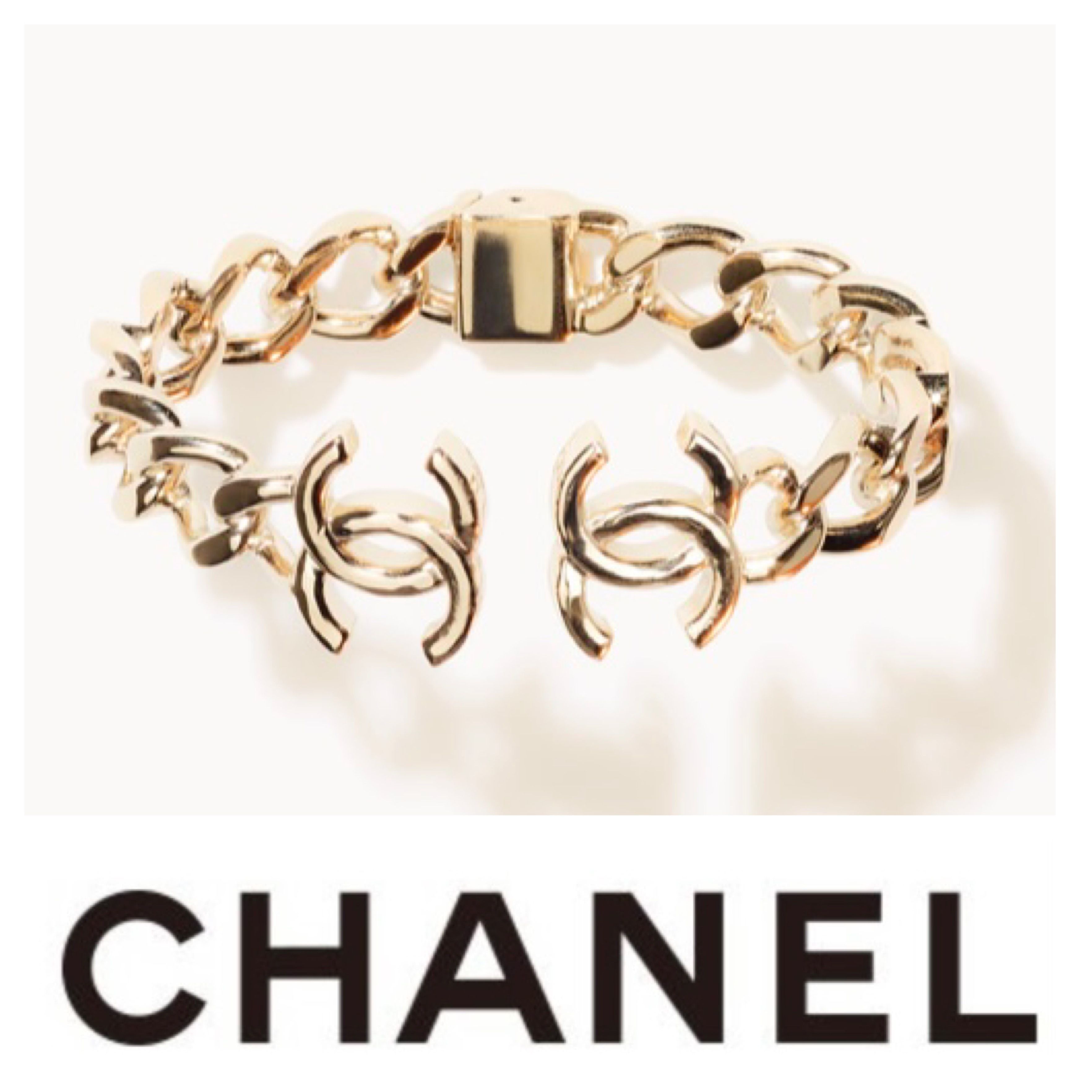 すぐにお届け》CHANEL大人気 大人カッコイイバングル (CHANEL すぐにお届け》CHANEL大人気 大人カッコイイバングル (CHANEL