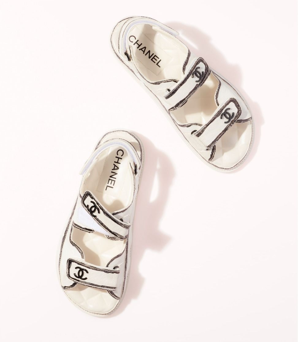 ユーモアのあるデザイン♡】CHANEL フットベットサンダル