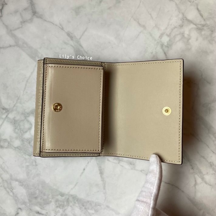 LOEWE】新作!リピート トライフォールド ウォレット (LOEWE LOEWE】新作!リピート トライフォールド ウォレット (LOEWE