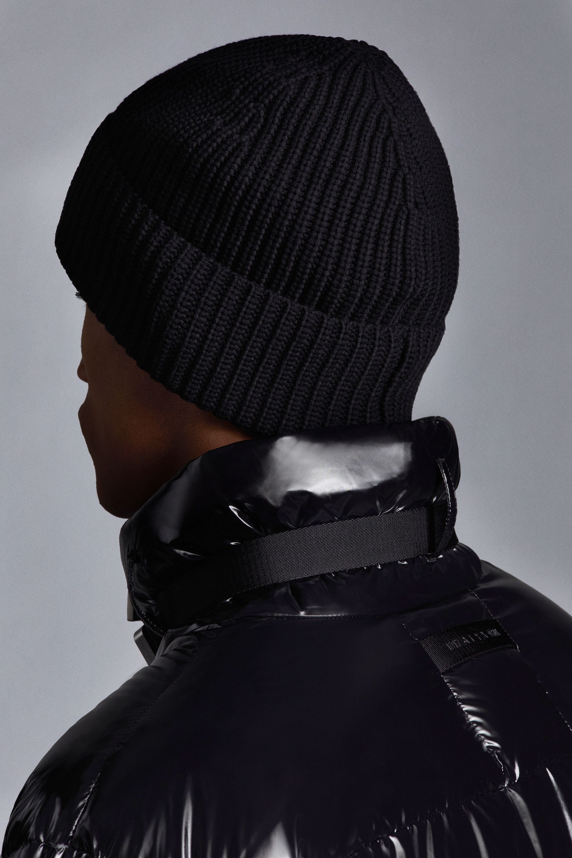 MONCLER GENIUS 1017 ALYX 9SM】ロゴワッペン付ニットキャップ ...