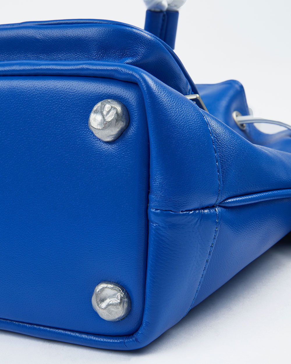 ☆ADERERROR☆Leather Peanut bag☆日本未入荷☆2WAY バッグ ☆ADERERROR☆Leather Peanut bag☆日本未入荷☆2WAY バッグ