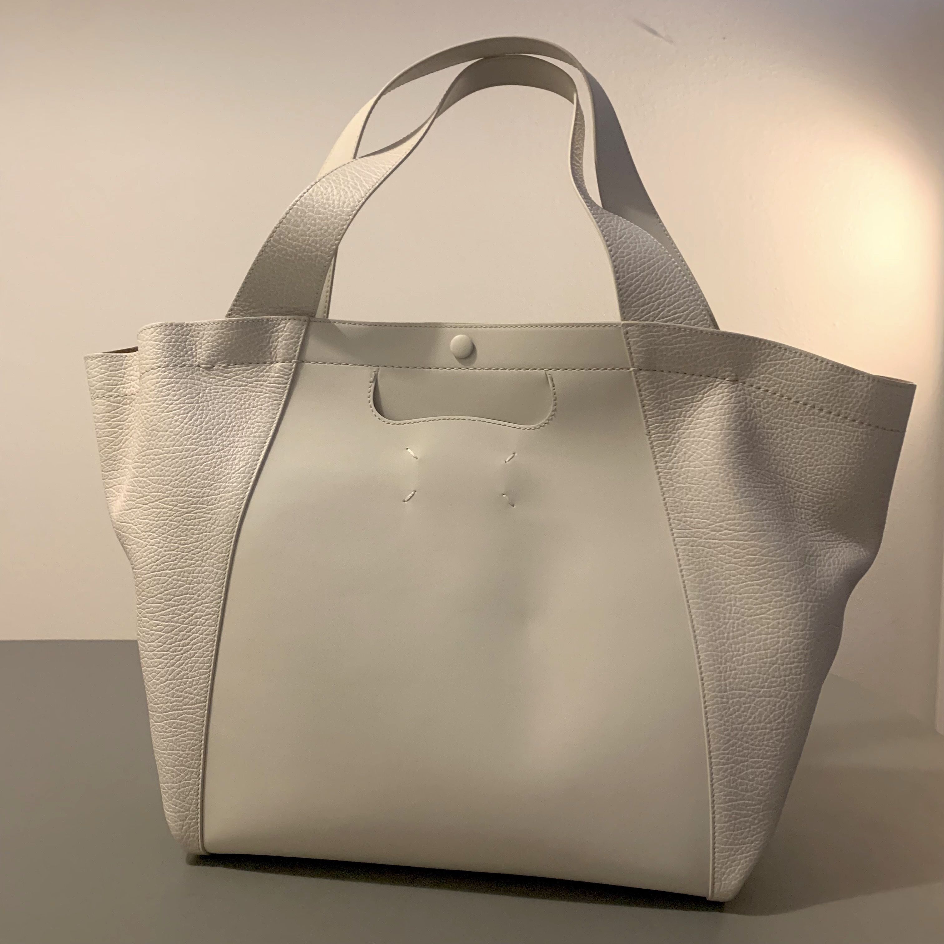SALE!お早めに☆Maison Margiela 4ステッチ ラージトートバッグ SALE!お早めに☆Maison Margiela 4ステッチ ラージトートバッグ