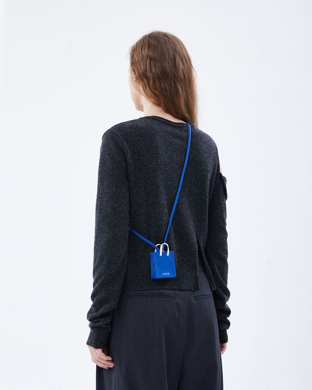 21FW新作☆アーダーエラーADERERROR Mini blue bag (ADERERROR/バッグ ...