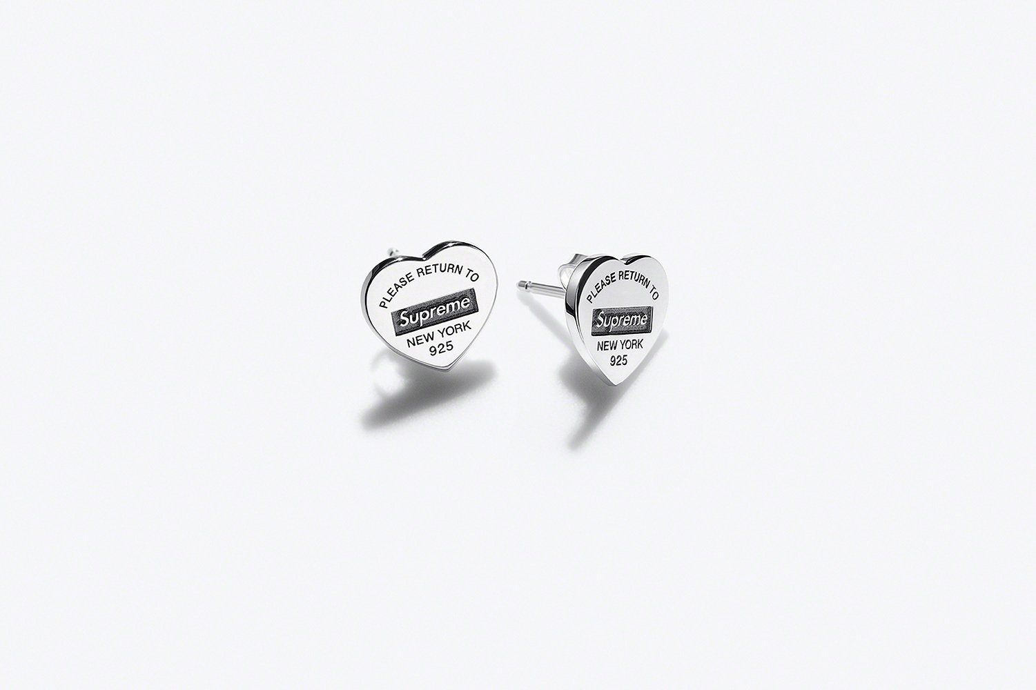 ☆Supreme x Tiffany☆送関込☆入手困難☆誰もが欲しがる傑作