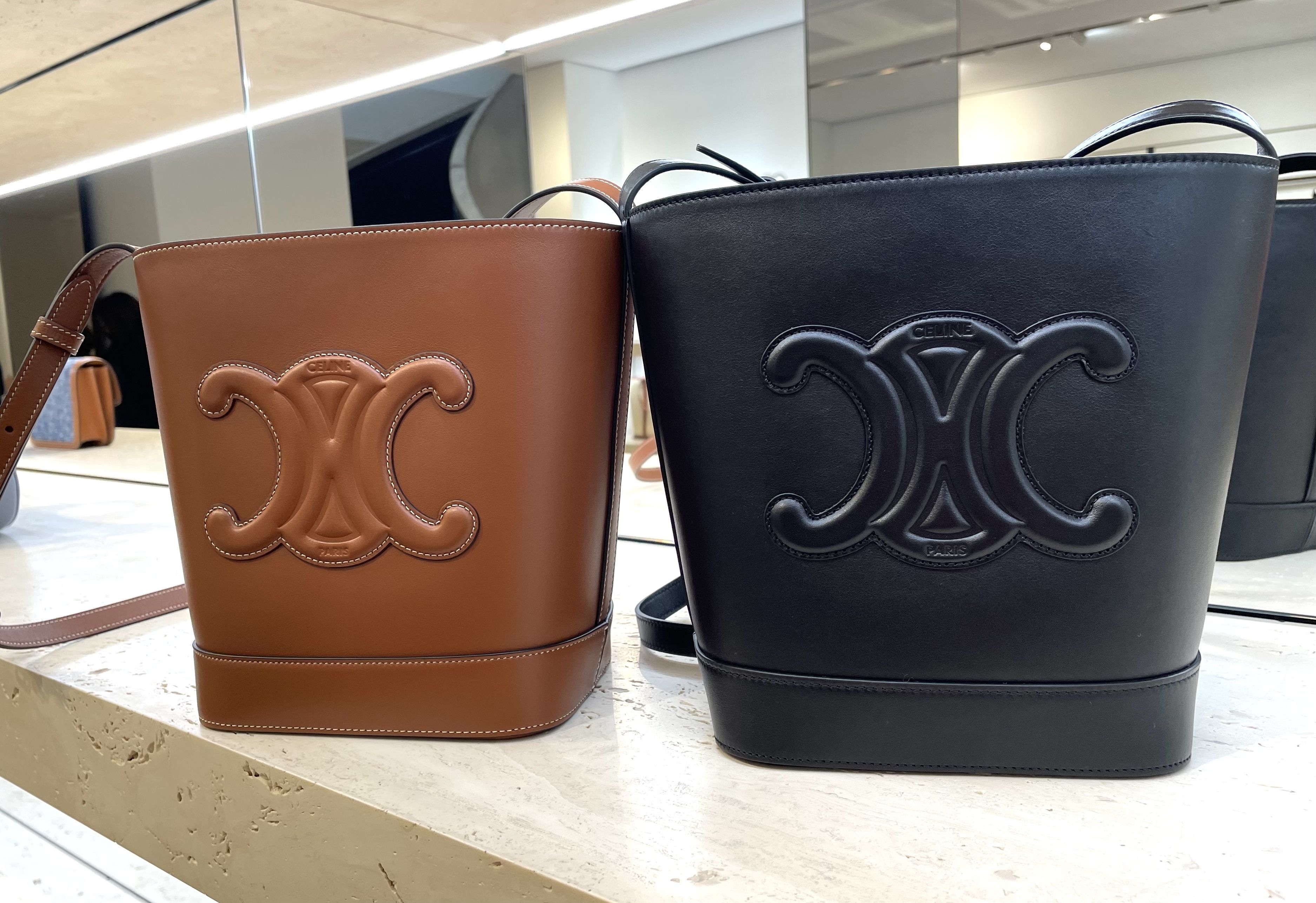 新作☆CELINE スモール バケットキュイル トリオンフ タン (CELINE 新作☆CELINE スモール バケットキュイル トリオンフ タン (CELINE