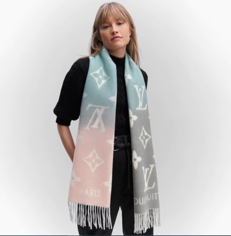 ☆LV☆直営店買付☆カシミアマフラー☆REYKJAVIK GRADIENT☆ (Louis ...