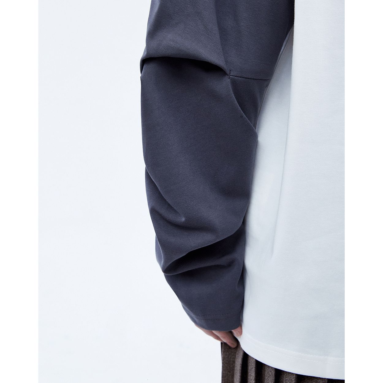 ☆ADER ERROR☆送料込み☆韓国☆人気 Aglan long sleeve t-shirt ☆ADER ERROR☆送料込み☆韓国☆人気 Aglan long sleeve t-shirt