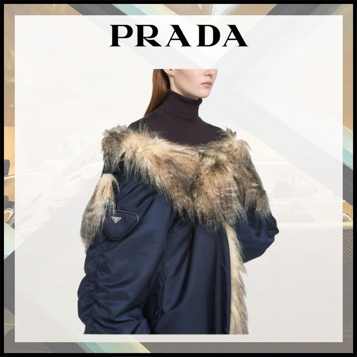 人気ブランド!!【PRADA】オーバーサイズ Re Nylon レインコート 人気ブランド!!【PRADA】オーバーサイズ Re Nylon レインコート
