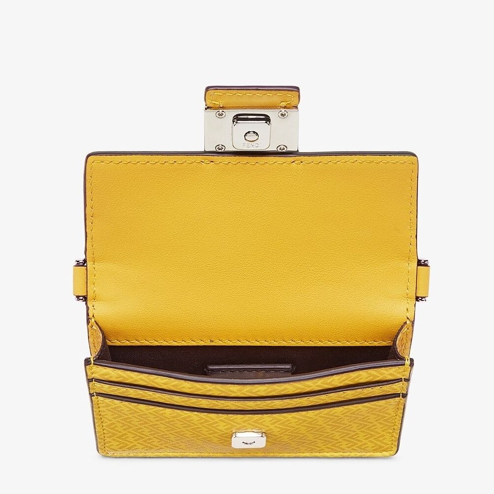 FENDI】マイクロ フラット バゲット カーフレザー イエロー FF (FENDI ...