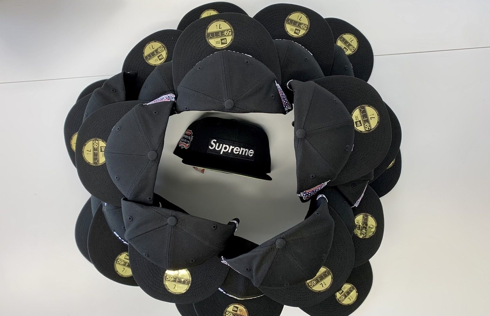 破格SALE!即日発送!Supreme NO COMP BOXLOGO ニューエラ Black 破格SALE!即日発送!Supreme NO COMP BOXLOGO ニューエラ Black