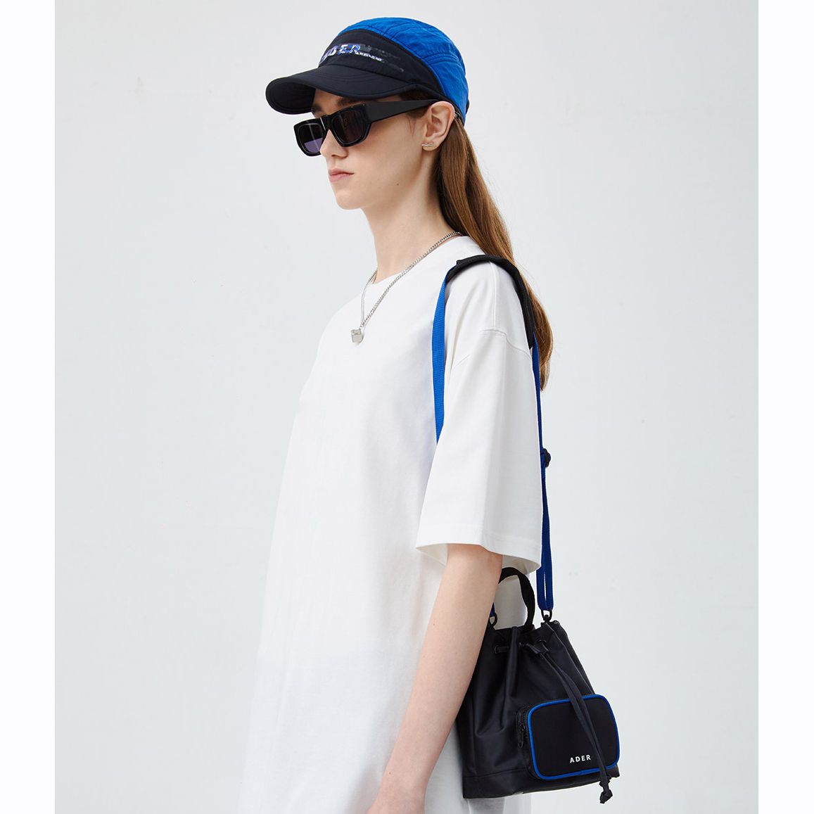 ☆ADER ERROR☆送料込み☆正規品☆韓国☆人気 バッグ Peanut bag ☆ADER ERROR☆送料込み☆正規品☆韓国☆人気 バッグ Peanut bag