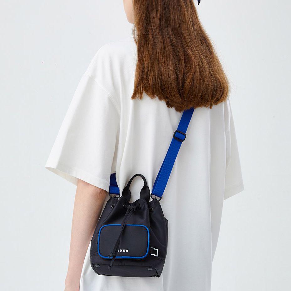 ☆ADER ERROR☆送料込み☆正規品☆韓国☆人気 バッグ Peanut bag ☆ADER ERROR☆送料込み☆正規品☆韓国☆人気 バッグ Peanut bag