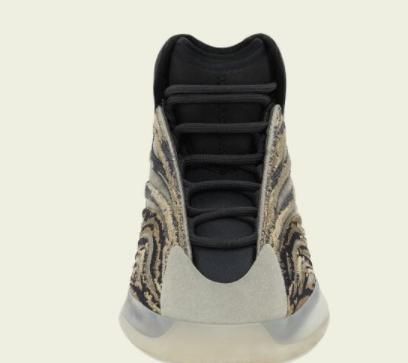 adidasアディダス☆YEEZY QNTM