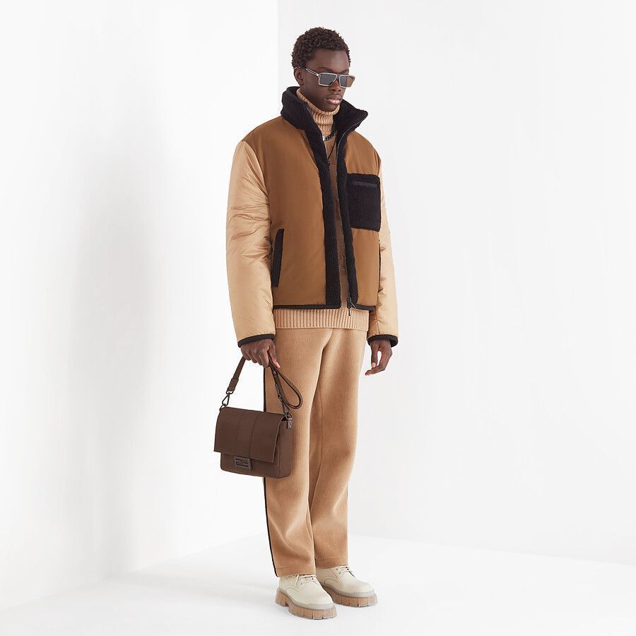 新作【フェンディ】バゲット メッセンジャーバッグ ミディアム (FENDI 新作【フェンディ】バゲット メッセンジャーバッグ ミディアム (FENDI